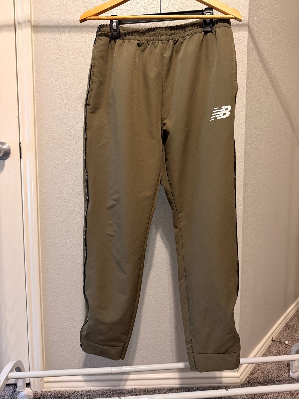New Balance Green Men’s Athletic Joggers